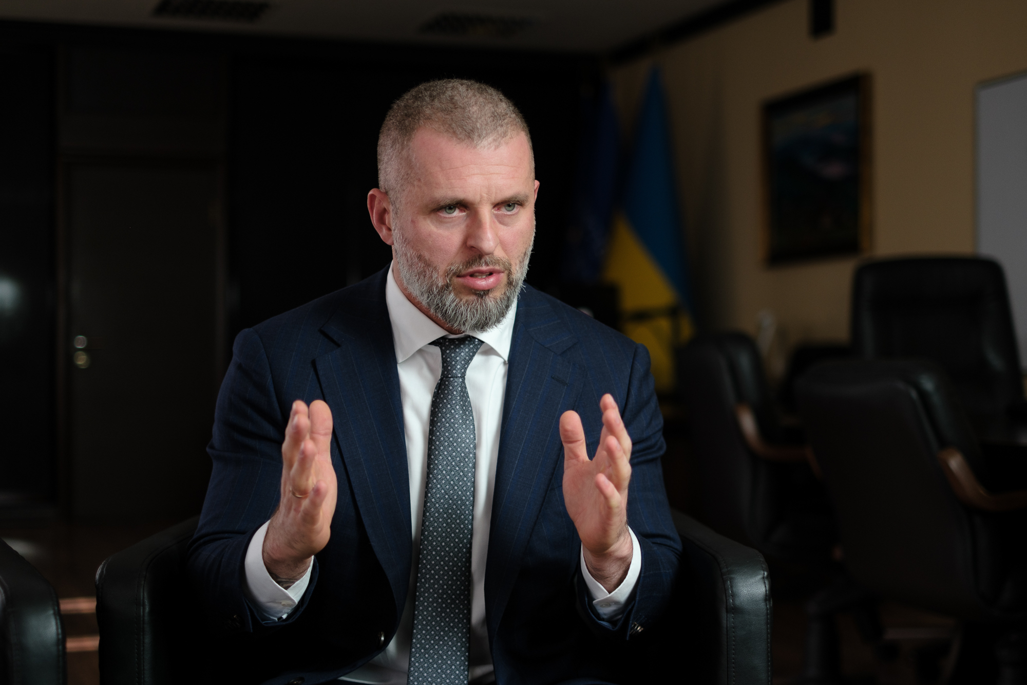 Ми не бачимо критичного відтоку молоді за кордон, – інтерв’ю з Матвієм Бідним